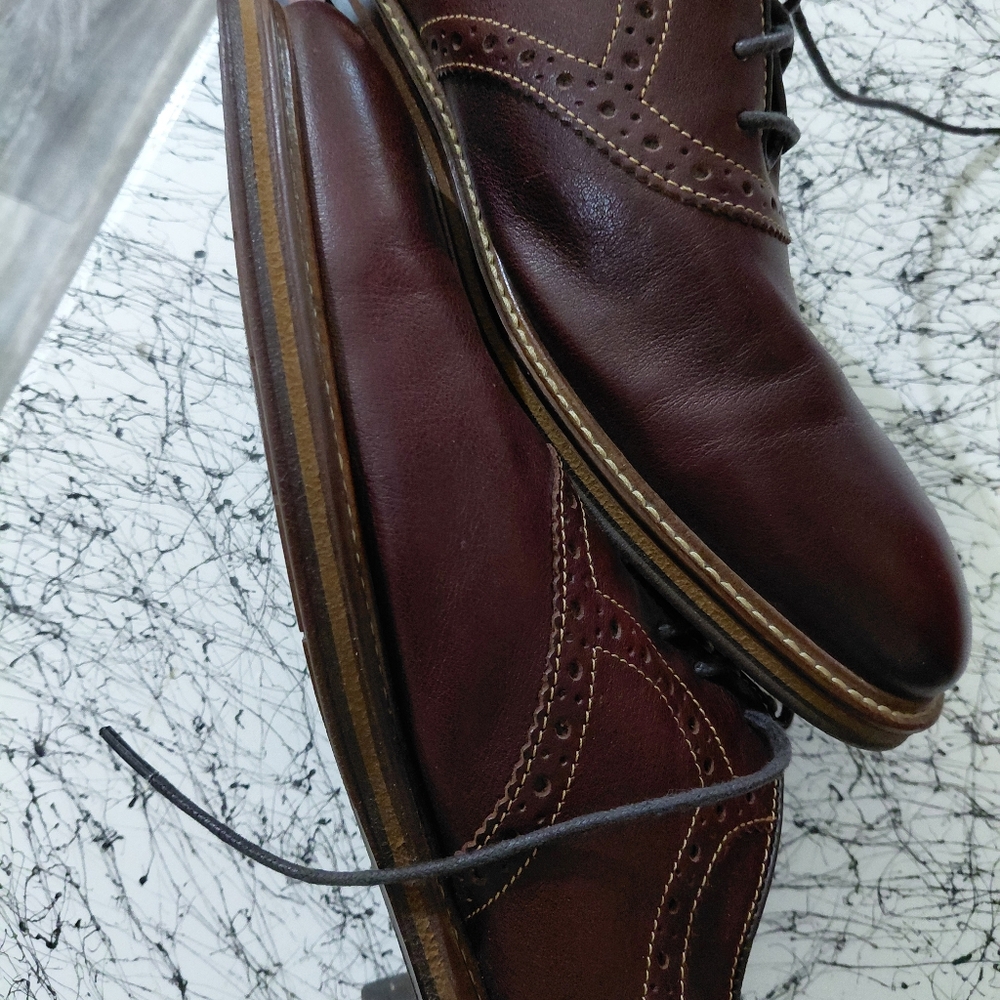 Johnston & Murphy Men’s Oxford Style Shoes. J.M. Warner LU 9D A dark brown color - Picture 13 of 13